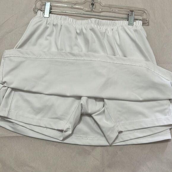 WILSON‎ TENNIS ATHLETIC HYPER TEK SKORT SIZE M - Picture 3 of 6